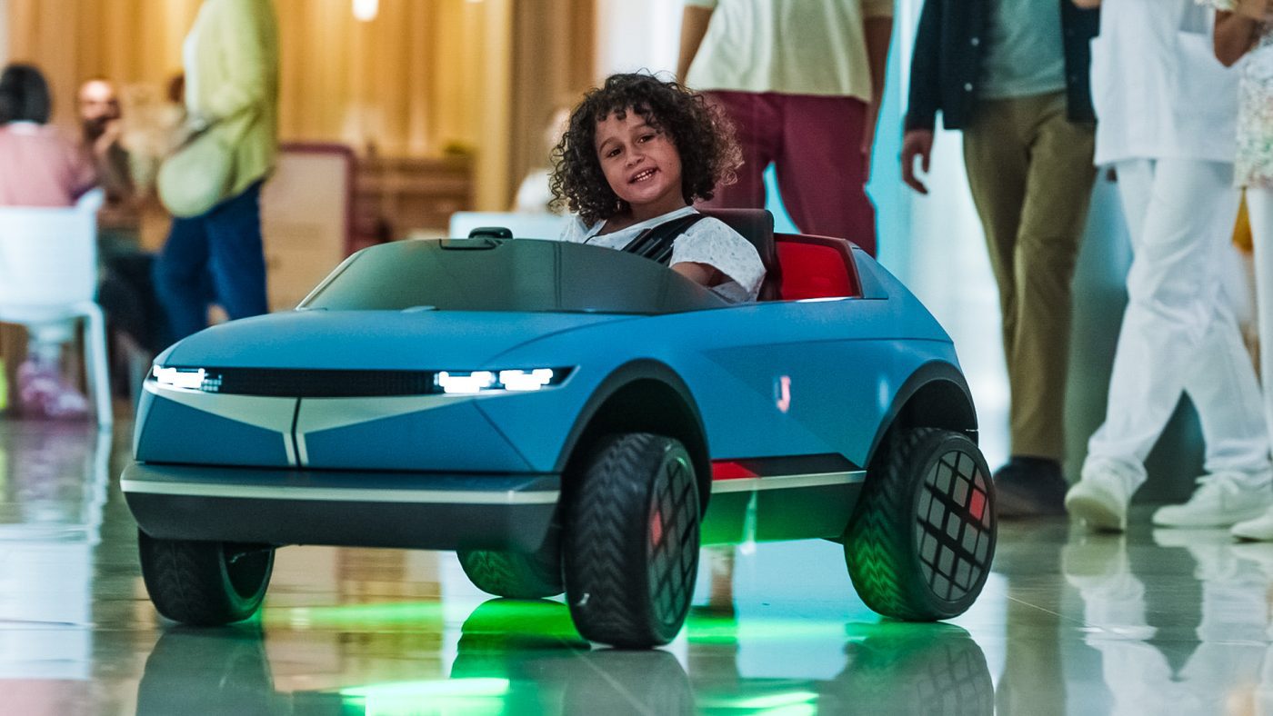 Robot Cars Could Help Ease Children's Preoperative Stress