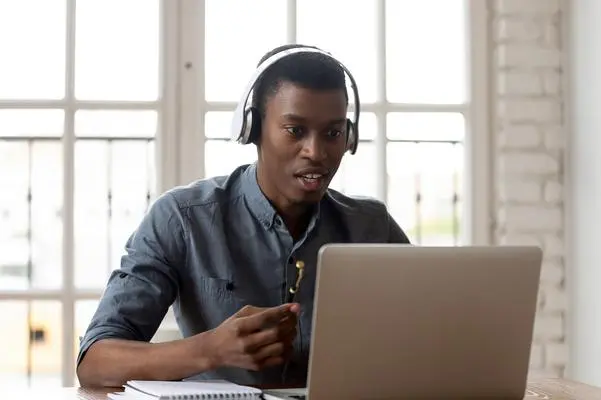 AI: The foundation for a strong learning strategy in 2025