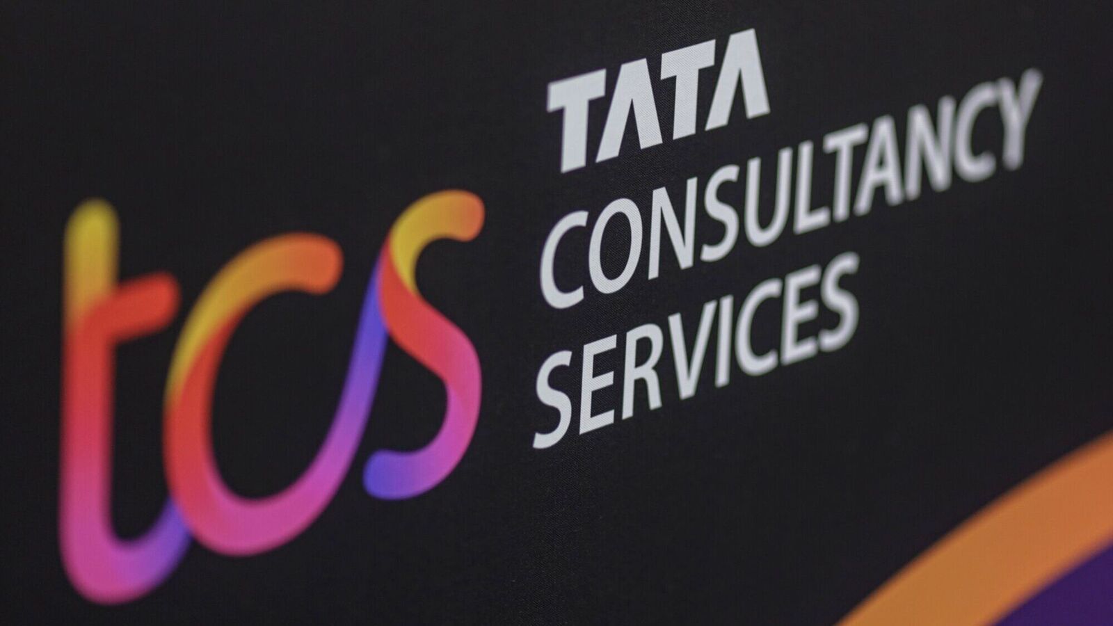 TCS sets the bar: Merges AI and cloud businesses to form Ai.Cloud