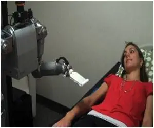 AI Robot Performs Complete Dental Treatment